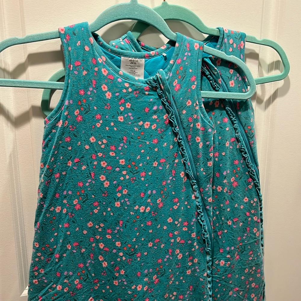 Set of two Posh Peanut sleep sacks, size 6-18 months, 2.5 TOG, EUC